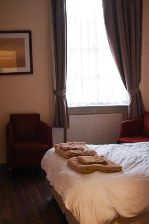 The Crown And Woolpack Hotel Long Sutton  Eksteriør billede
